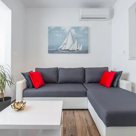 Apartment Ruzica